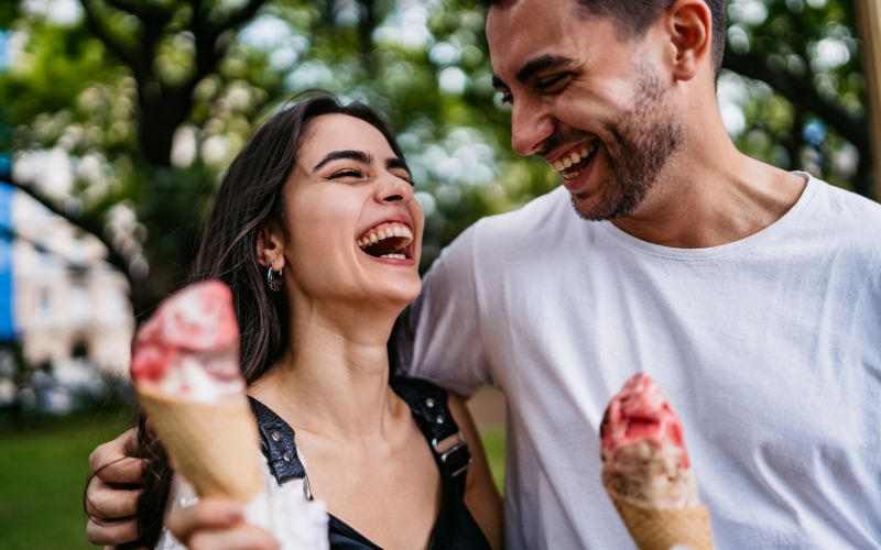 Thấy được người yêu tặng kem trong mơ đại diện cho tình yêu bền ngọt ngào